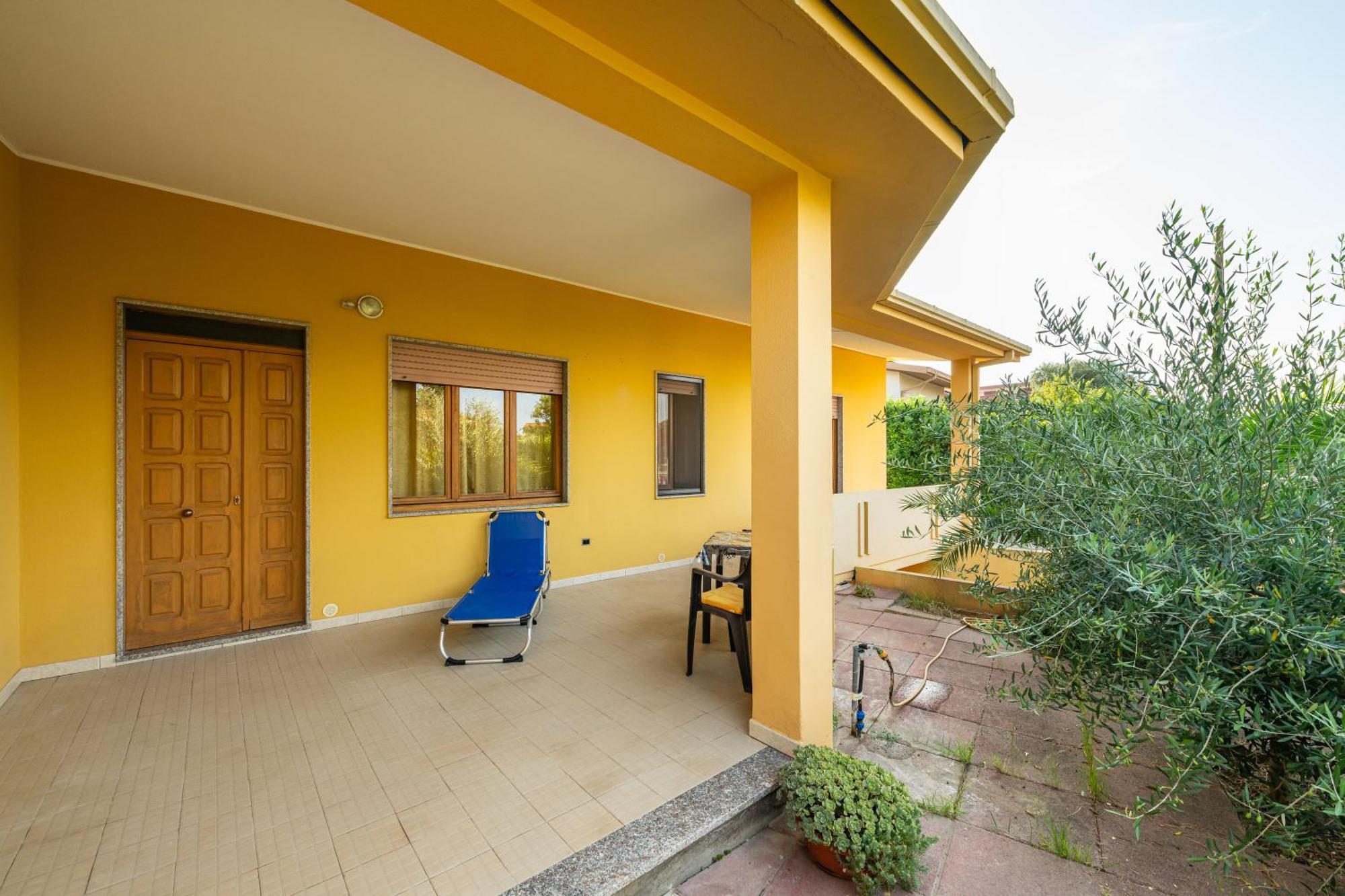 Casa Vacanze San Giovanni San Giovanni Suèrgiu Exterior foto